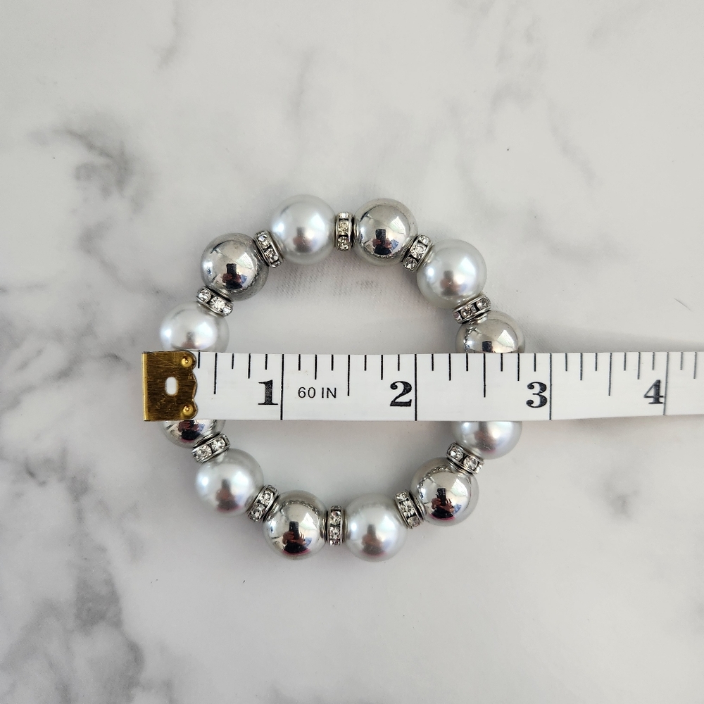 Paparazzi Elastic Silver Beaded Bracelet - Picture 5 of 5